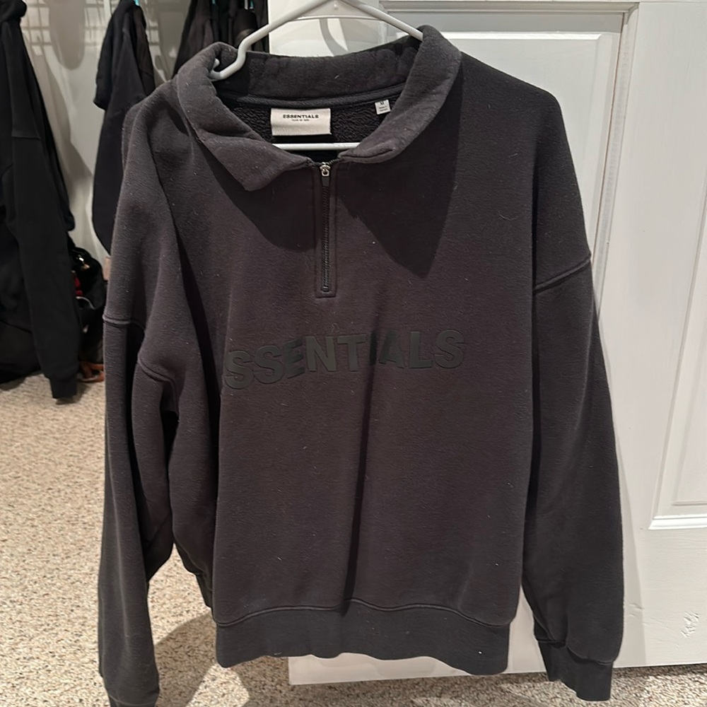 Essentials Sweatshirt